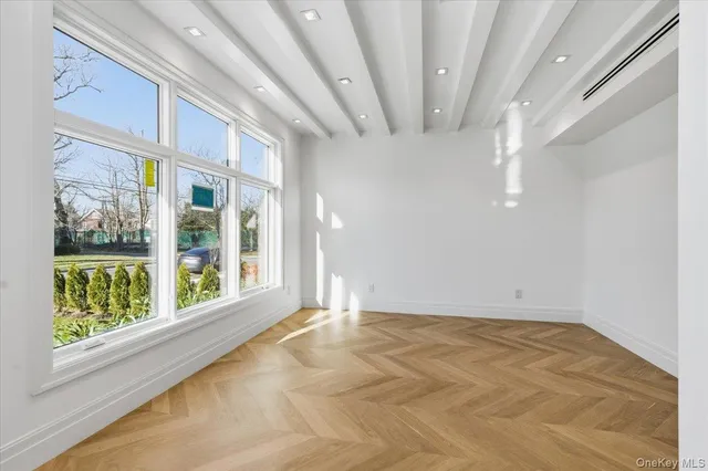 $2,595,000 | 132 Park Street, Woodmere, NY 11598