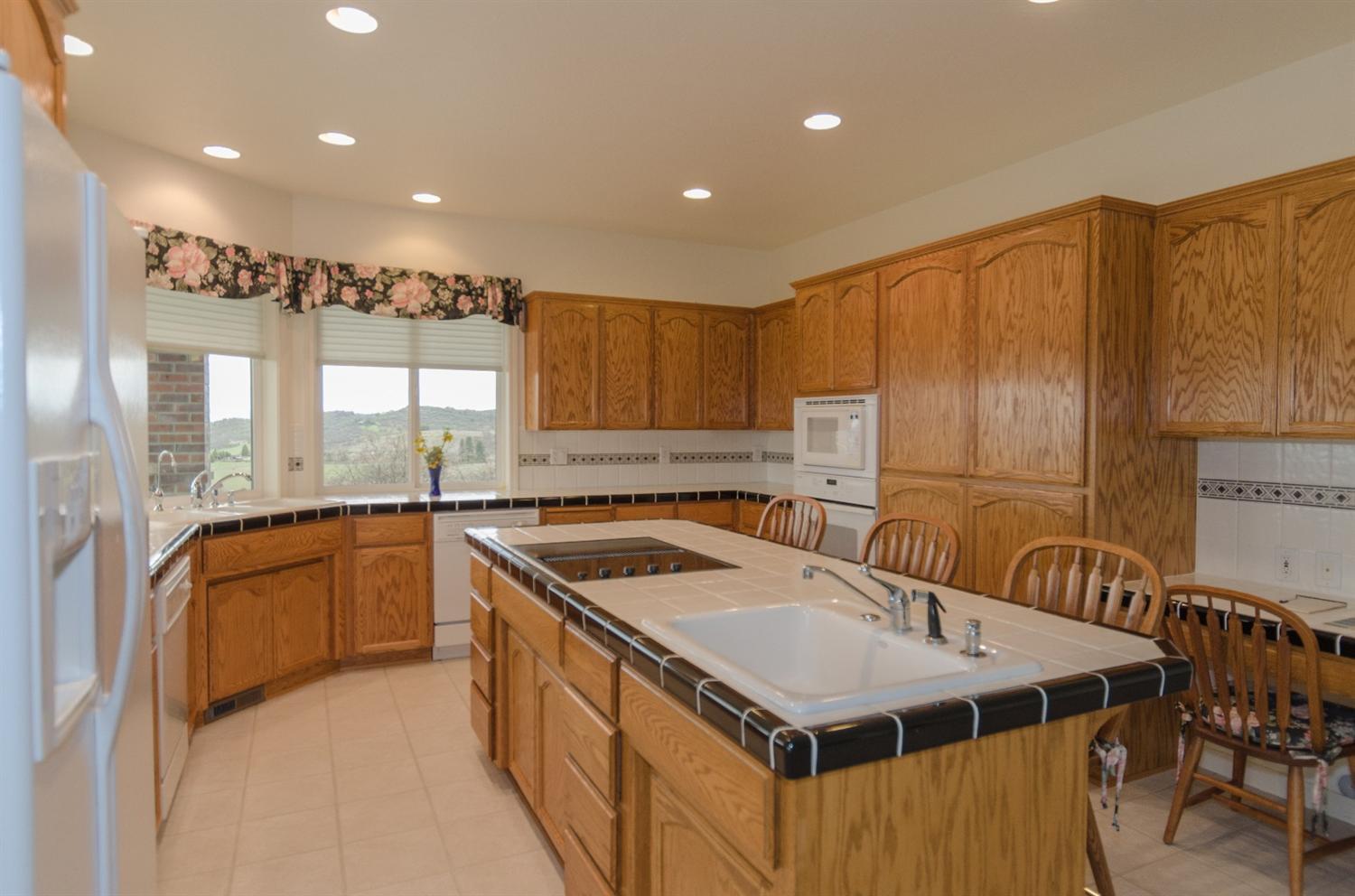 3562 Dodson Road Medford, OR 97504 - Photo 17 of 35 Additional Photo