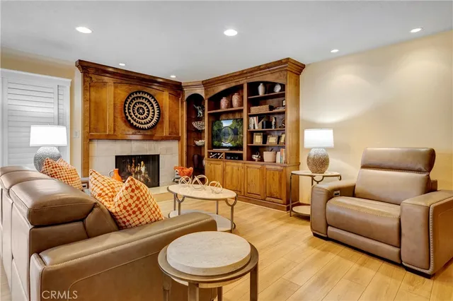 $774,000 | 6272 Riviera Circle, Long Beach, CA 90815