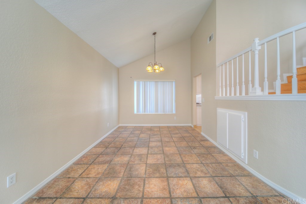 9373 Shamouti Drive Riverside, CA 92508 - Photo 11 of 72