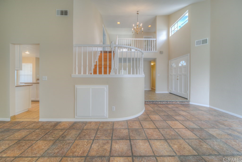 9373 Shamouti Drive Riverside, CA 92508 - Photo 12 of 72