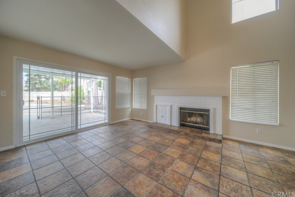 9373 Shamouti Drive Riverside, CA 92508 - Photo 15 of 72