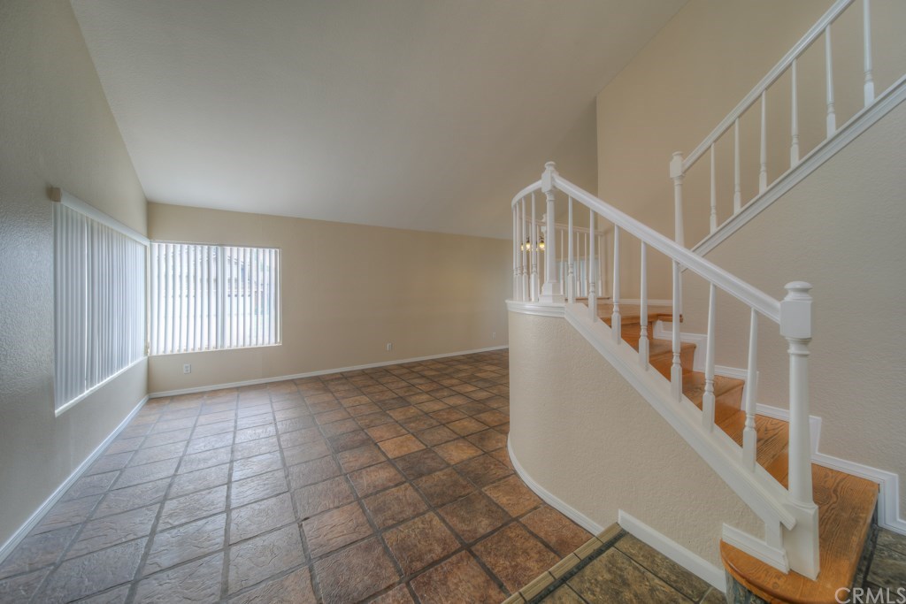 9373 Shamouti Drive Riverside, CA 92508 - Photo 6 of 72