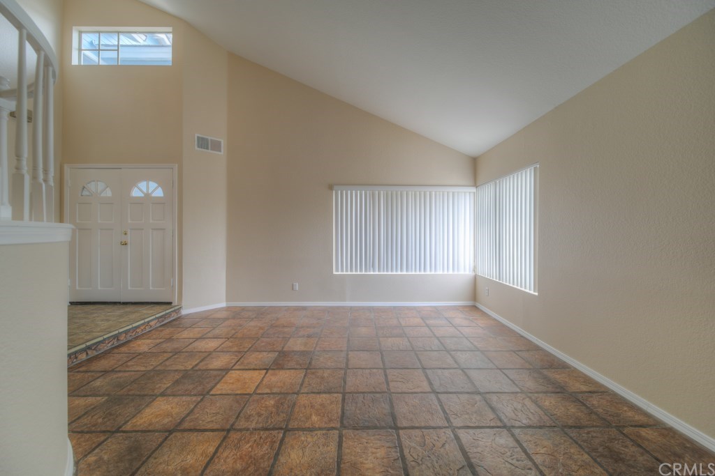 9373 Shamouti Drive Riverside, CA 92508 - Photo 9 of 72
