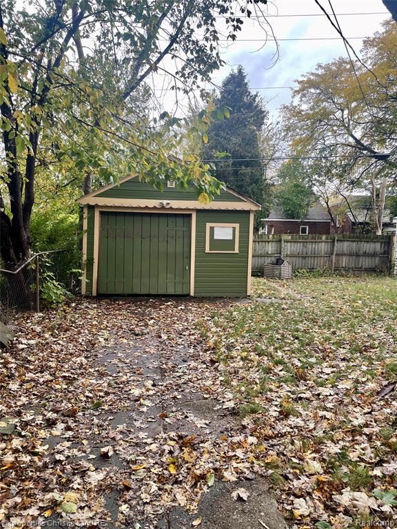 9899 Balfour Road Detroit, MI 48224 - Photo 6 of 6