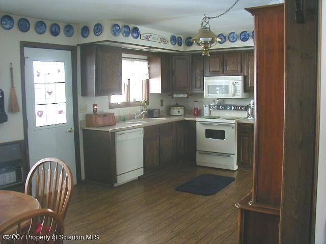 152 Ryan Hill Road Lake Ariel, PA 18436 - Photo 4 of 17 Gallery Image 4