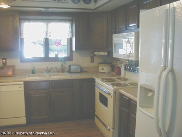 152 Ryan Hill Road Lake Ariel, PA 18436 - Photo 6 of 17 Gallery Image 6