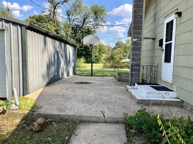 $129,900 | 506 North Co Road A, Braymer, MO 64624