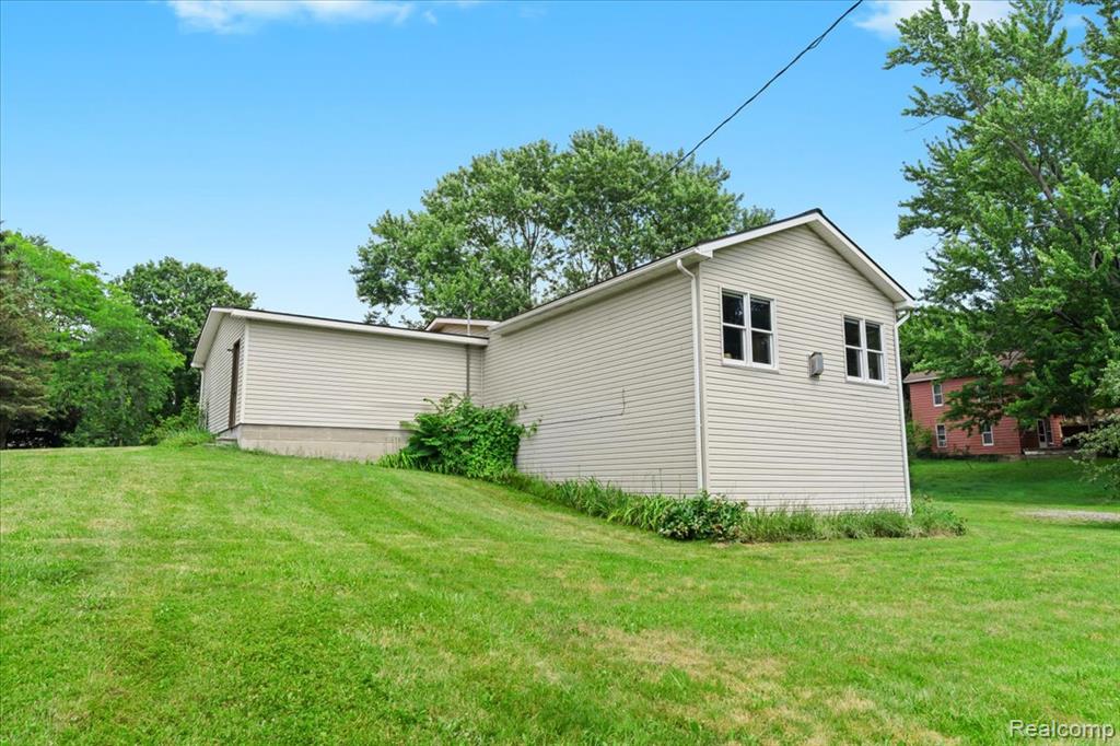 344 Chilson Road Howell, MI 48843 - Photo 22 of 30