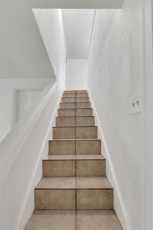 84 Natchez Road Pottsboro, TX 75076 - Photo 16 of 37 a view of entryway