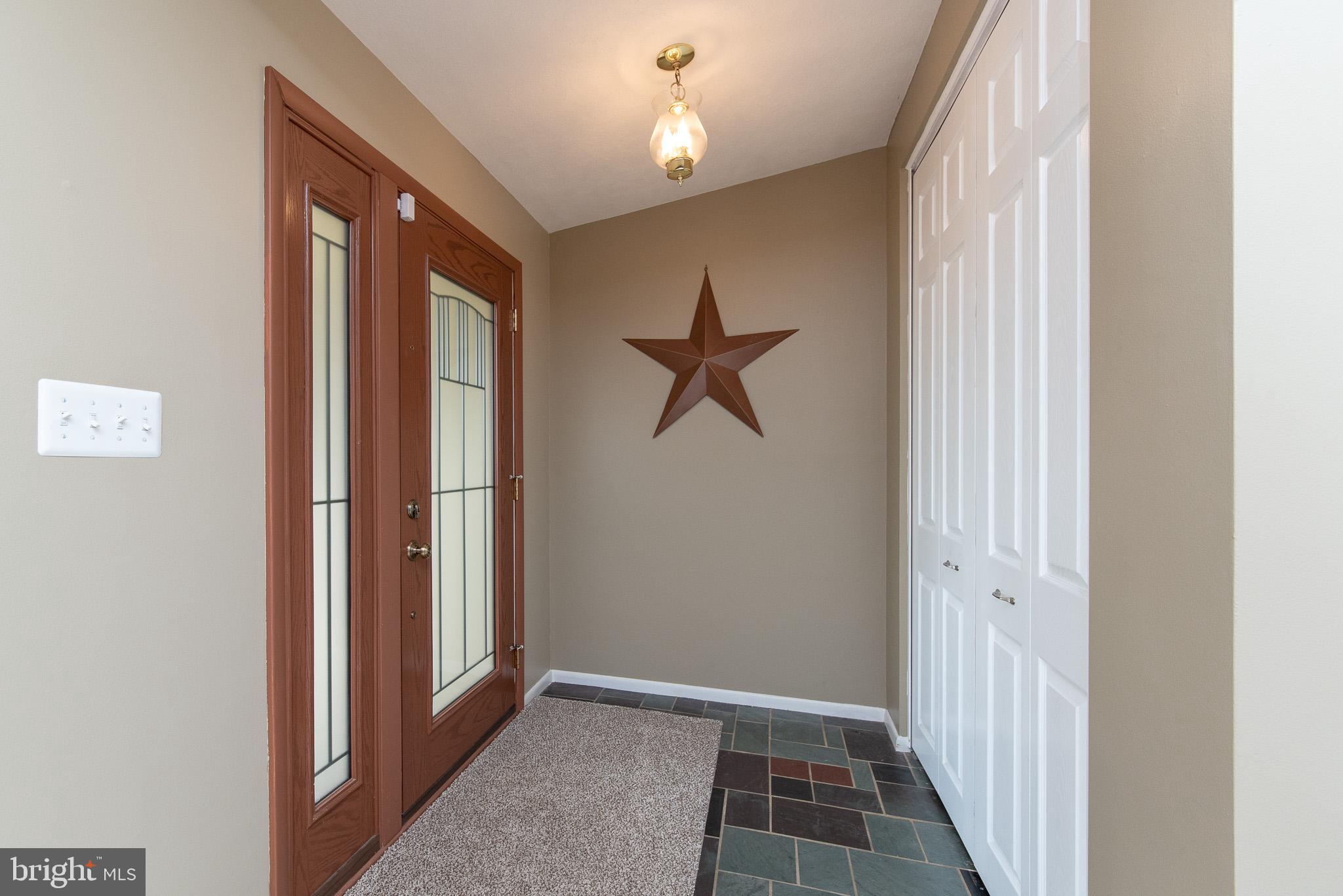 4310 Camellia Road Baltimore, MD 21236 - Photo 15 of 55 Foyer