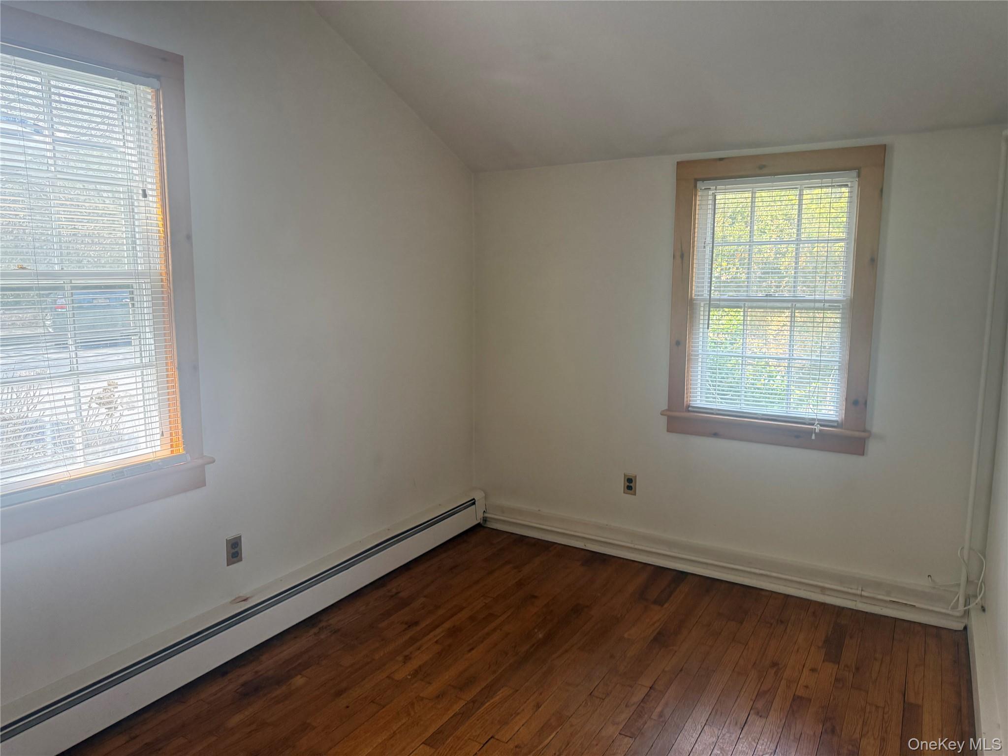 953 Ripley Lane Oyster Bay, NY 11771 - Photo 14 of 21 Guest Room/Office
