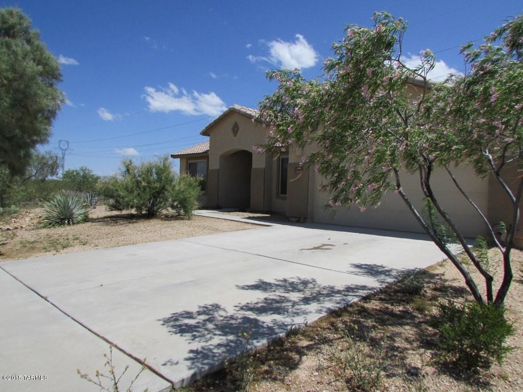 13638 East Mooncloud Way Vail, AZ 85641 - Photo 2 of 28