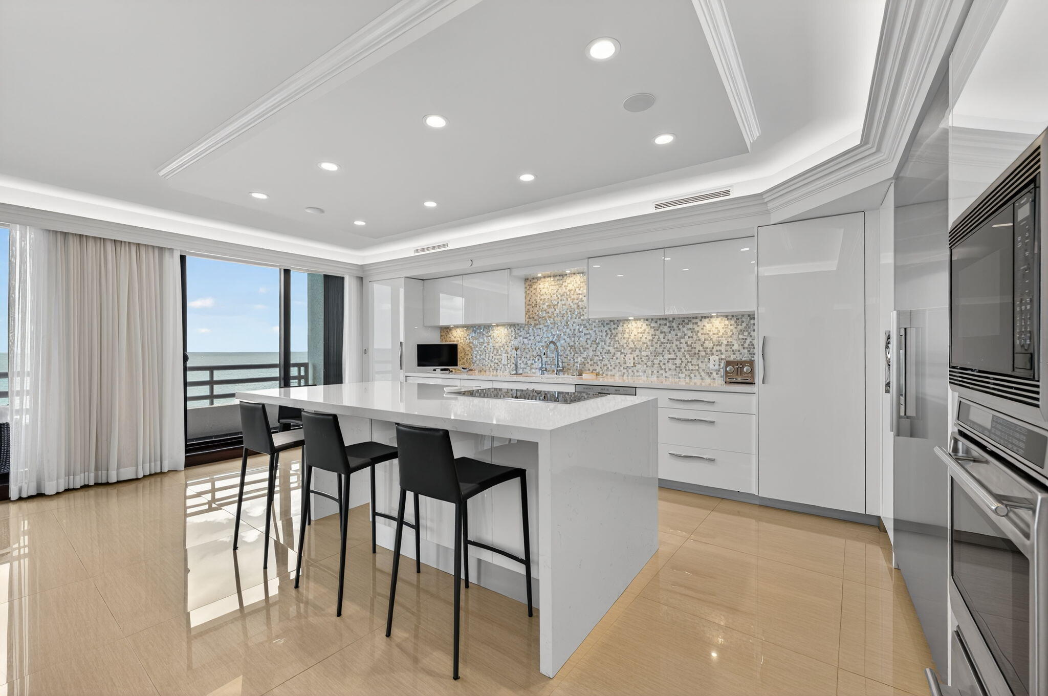 1400 South Ocean Boulevard, Unit 605 Boca Raton, FL 33432 - Photo 14 of 77 Kitchen