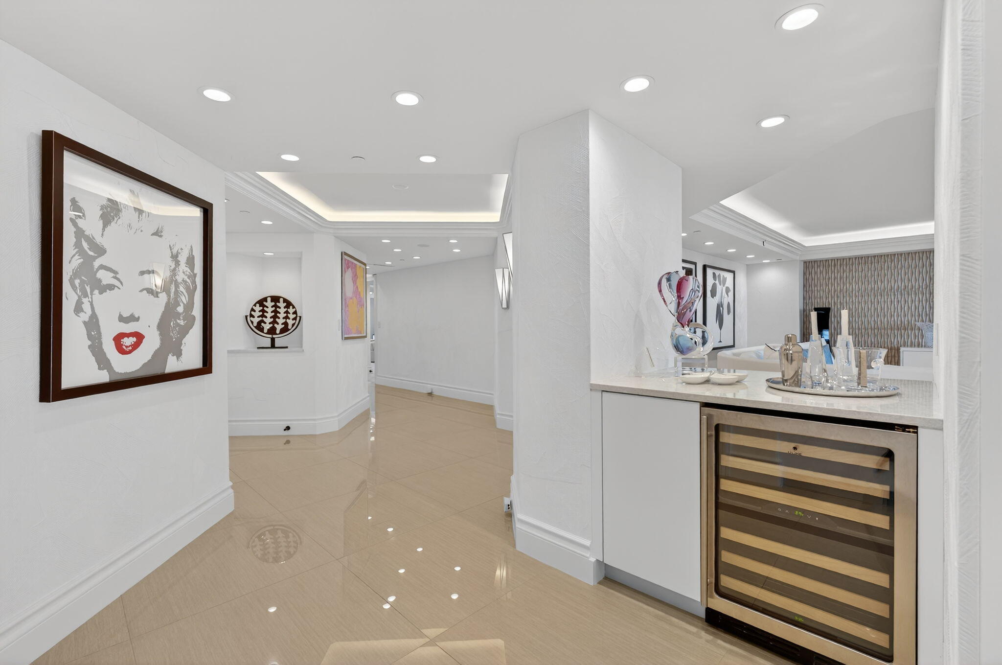 1400 South Ocean Boulevard, Unit 605 Boca Raton, FL 33432 - Photo 16 of 77 Bar Area