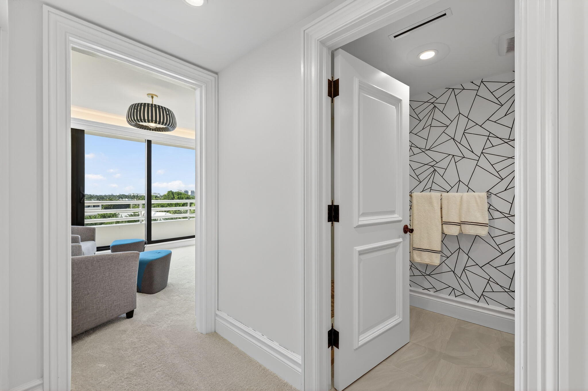 1400 South Ocean Boulevard, Unit 605 Boca Raton, FL 33432 - Photo 25 of 77 a very nice looking room with a large window