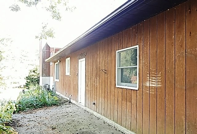 6868 East Shockey Road Ridott, IL 61067 - Photo 8 of 9 Gallery Image 8