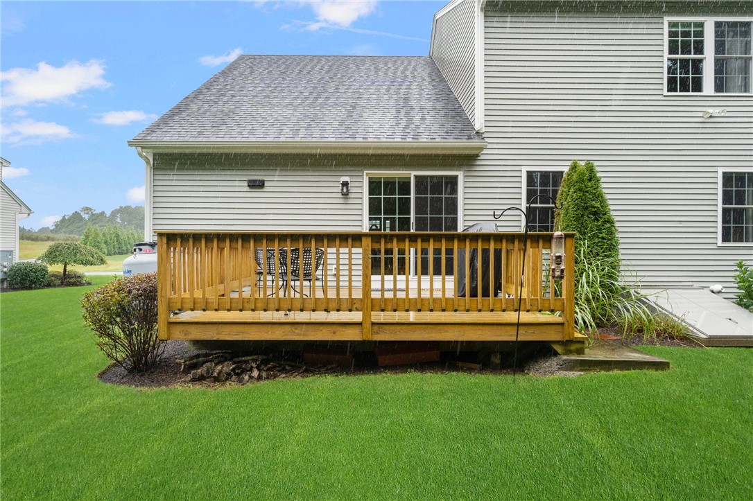 109 Fox Hollow Road North Kingstown, RI 02852 - Photo 11 of 47