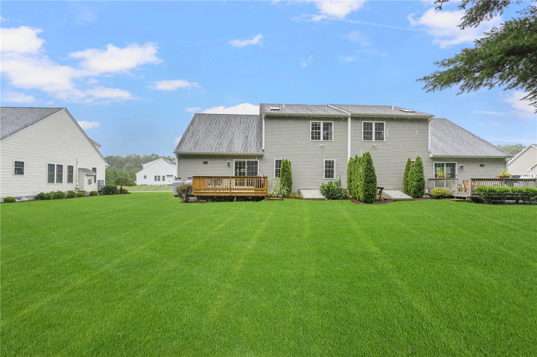 109 Fox Hollow Road North Kingstown, RI 02852 - Photo 6 of 47