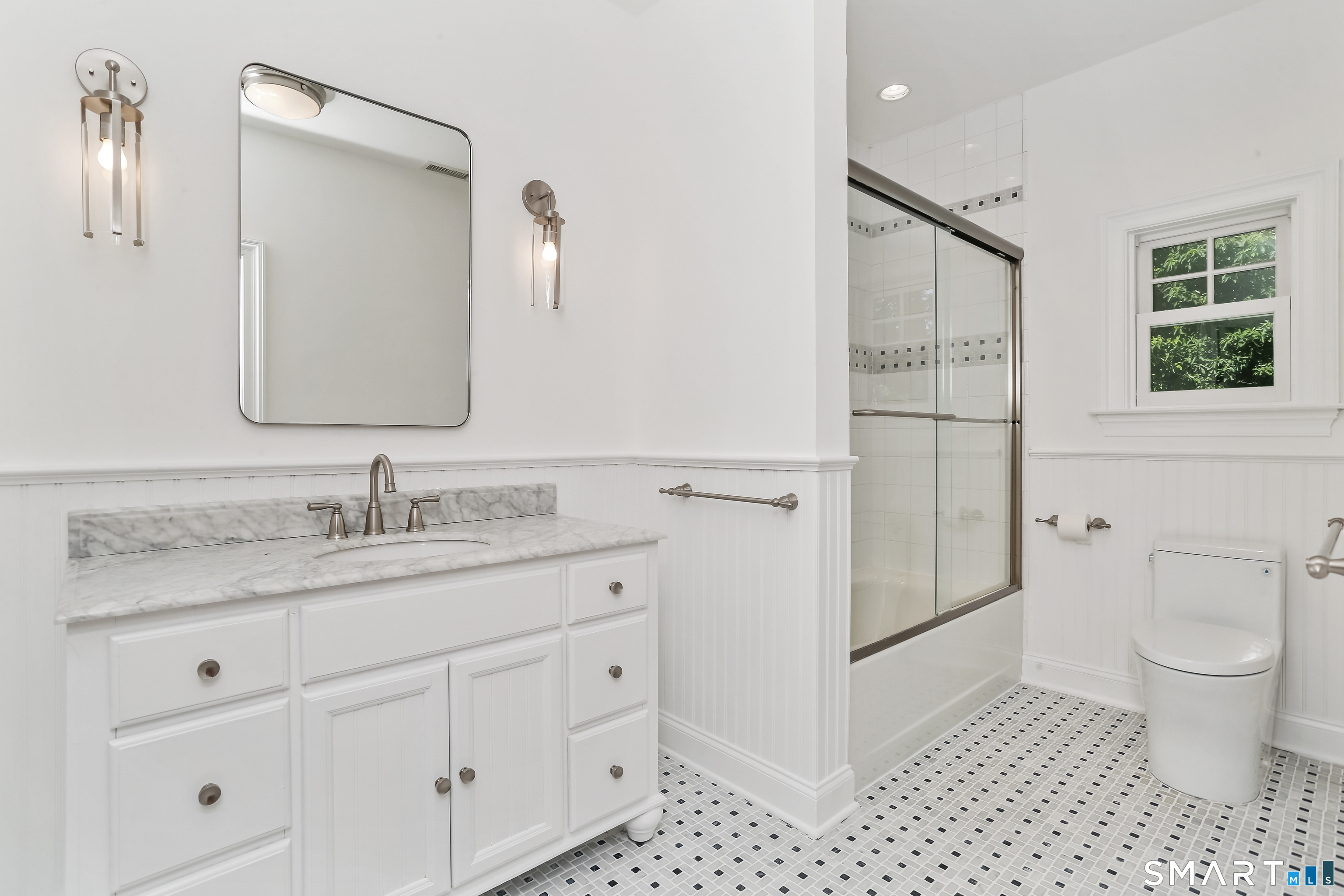 21 Woods Grove Road Westport, CT 06880 - Photo 28 of 38 Jack and Jill Bathroom for Bedrooms #3 and #4