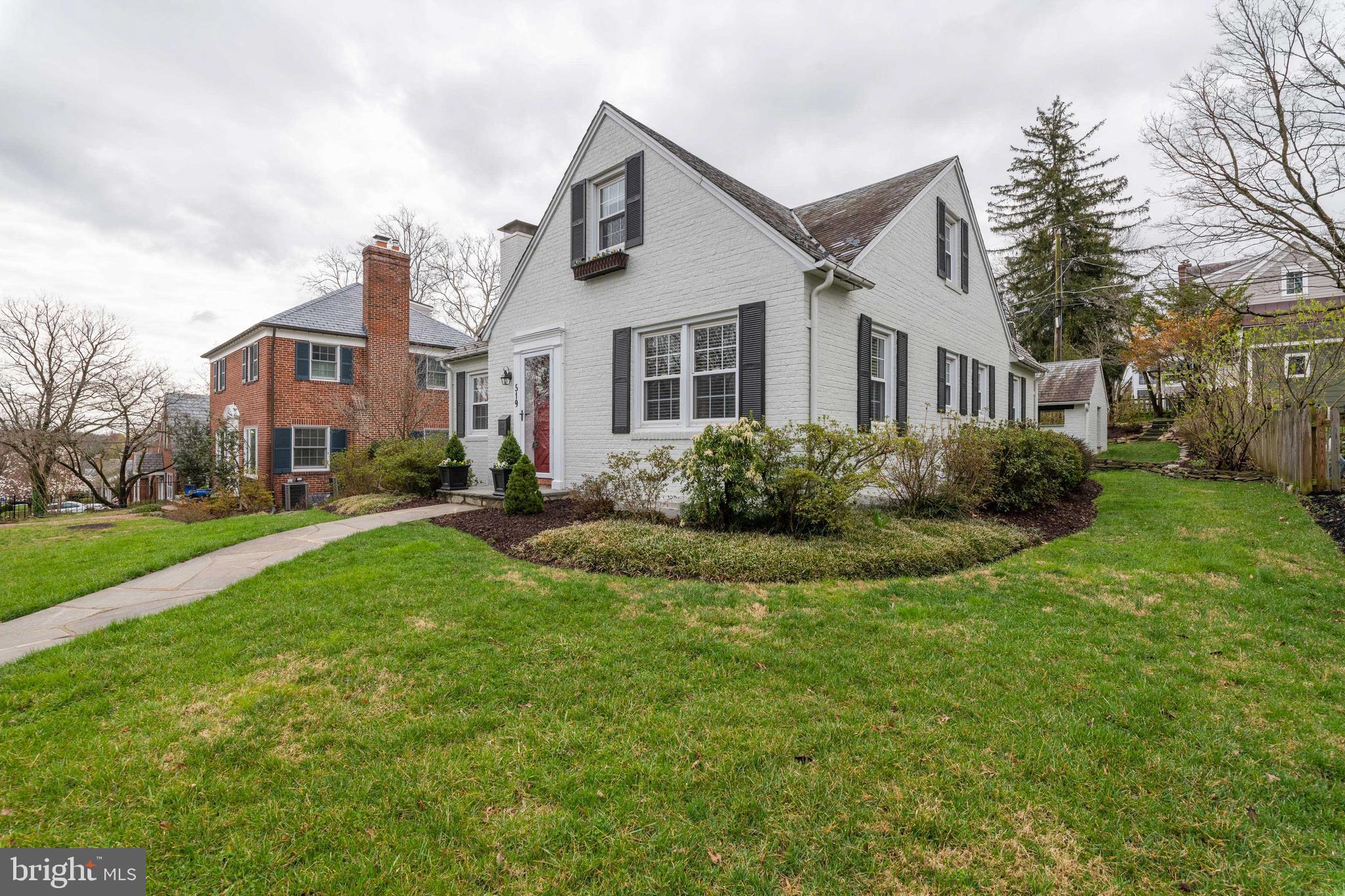 519 Yarmouth Road Baltimore, MD 21286 - Photo 4 of 54