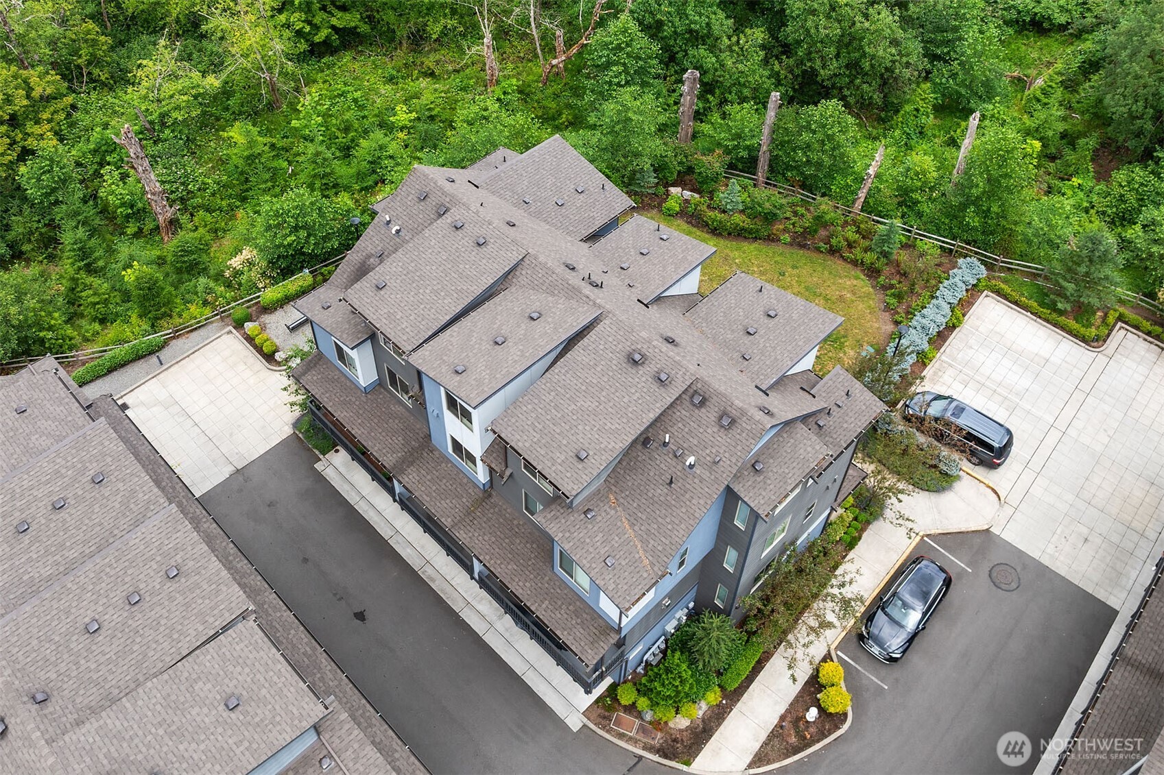 1910 Riva Lane Northwest Issaquah, WA 98027 - Photo 26 of 31 an aerial view of a house with a yard