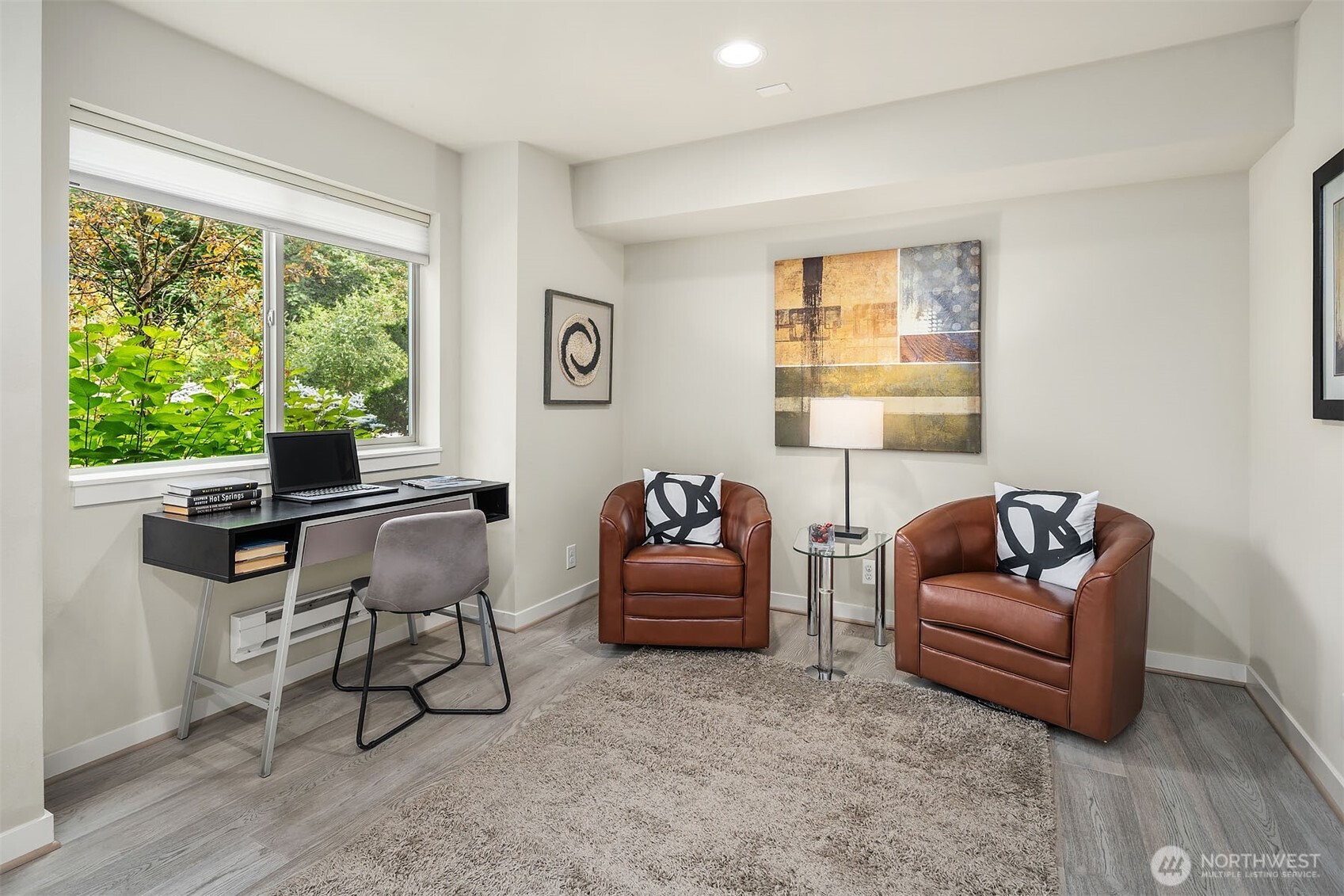 1910 Riva Lane Northwest Issaquah, WA 98027 - Photo 3 of 31 a living room with furniture and a window