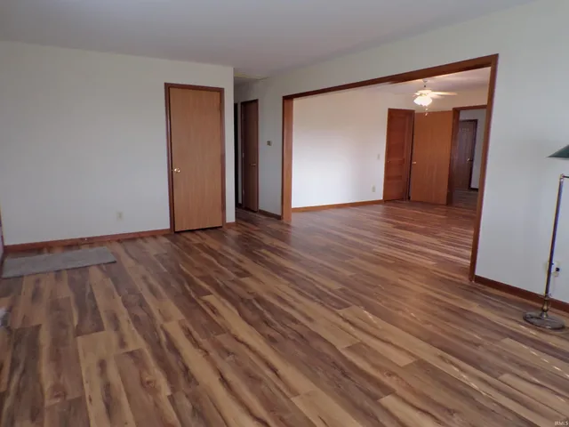 $1,300 | 7623 South 750 East, Bluffton, IN 46714