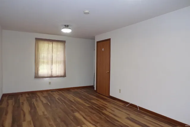 $1,300 | 7623 South 750 East, Bluffton, IN 46714