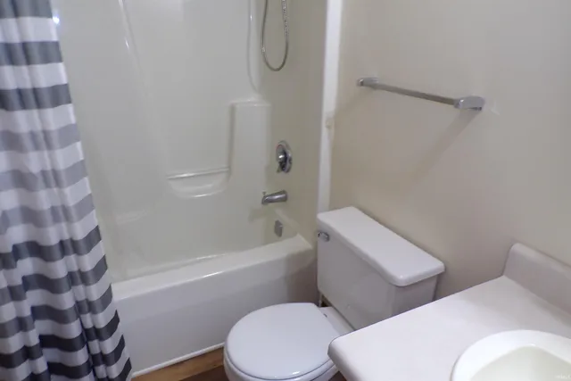 $1,300 | 7623 South 750 East, Bluffton, IN 46714