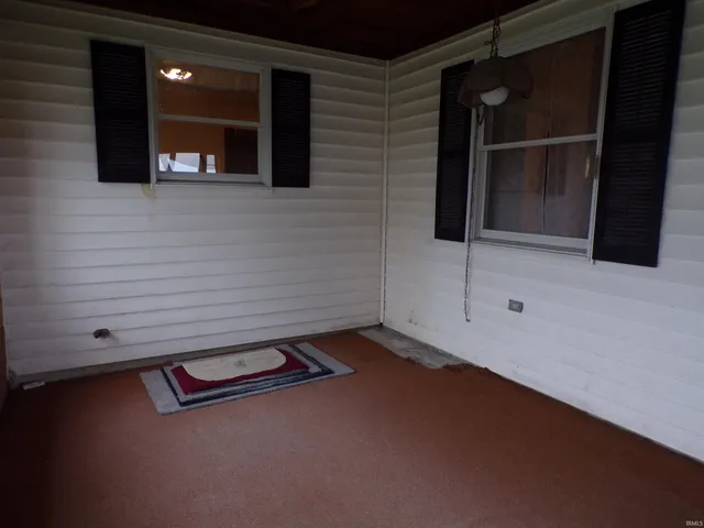 $1,300 | 7623 South 750 East, Bluffton, IN 46714