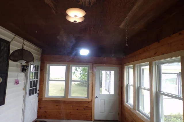 $1,300 | 7623 South 750 East, Bluffton, IN 46714