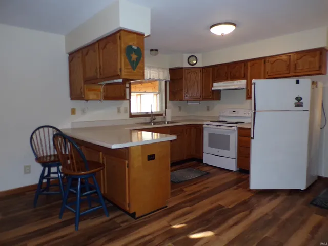 $1,300 | 7623 South 750 East, Bluffton, IN 46714