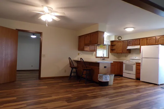 $1,300 | 7623 South 750 East, Bluffton, IN 46714