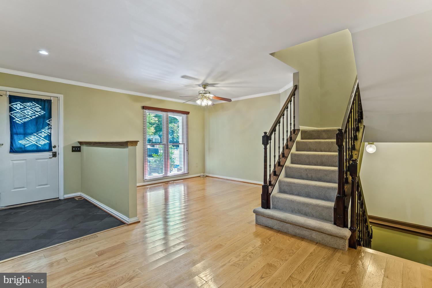 112 Finale Terrace Silver Spring, MD 20901 - Photo 3 of 33 Entry Foyer & Living Room