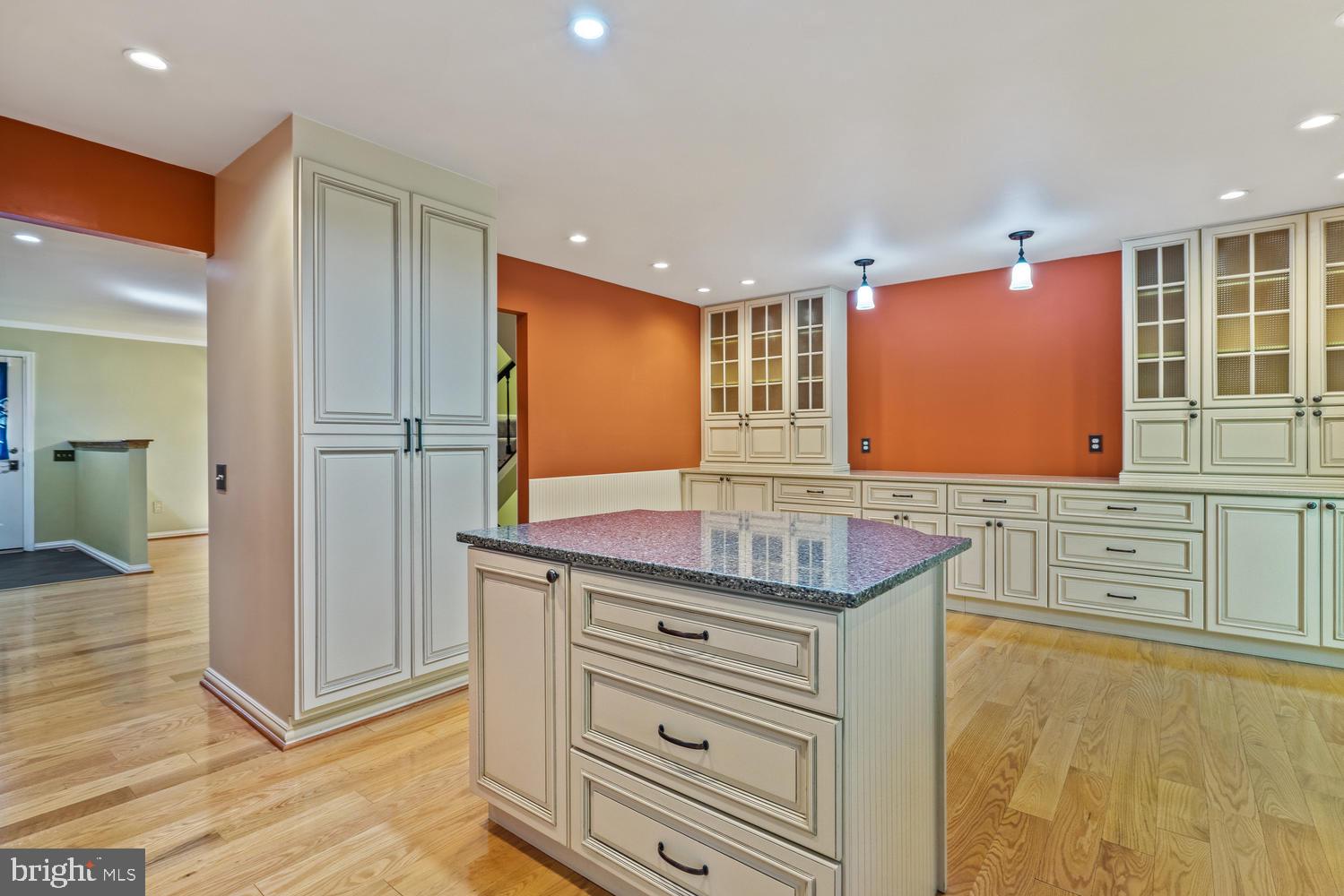 112 Finale Terrace Silver Spring, MD 20901 - Photo 10 of 33 Remodeled Kitchen w/Island