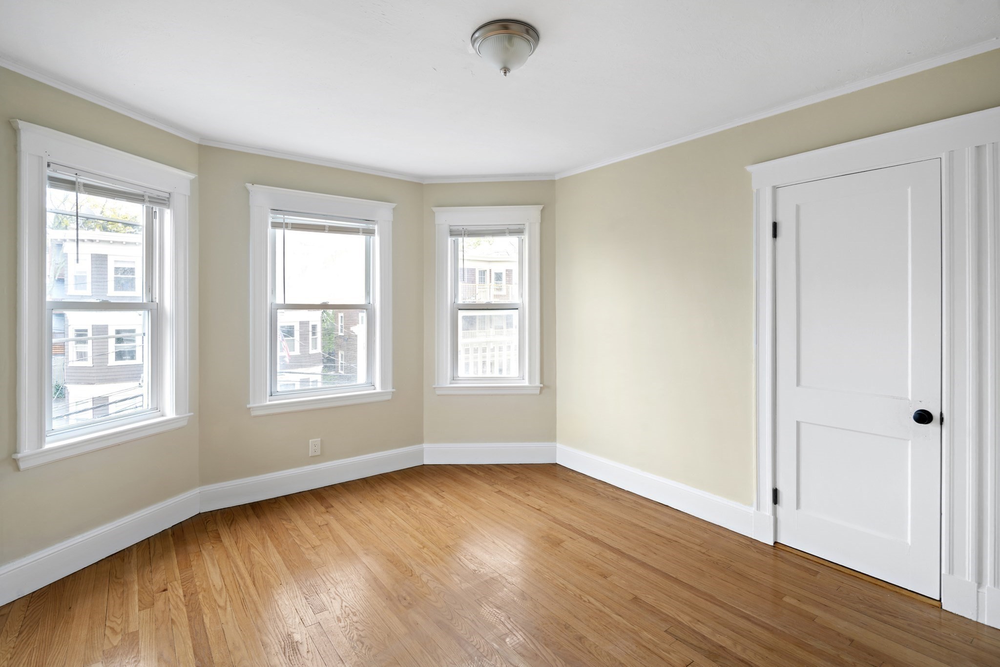 23 Thelma Road, Unit 2 Boston, MA 02122 - Photo 14 of 20 Gallery Image 14