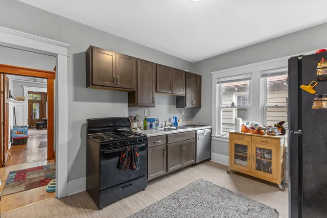 $535,000 | 1806 East Newberry Boulevard, Unit 1808, Milwaukee, WI 53211