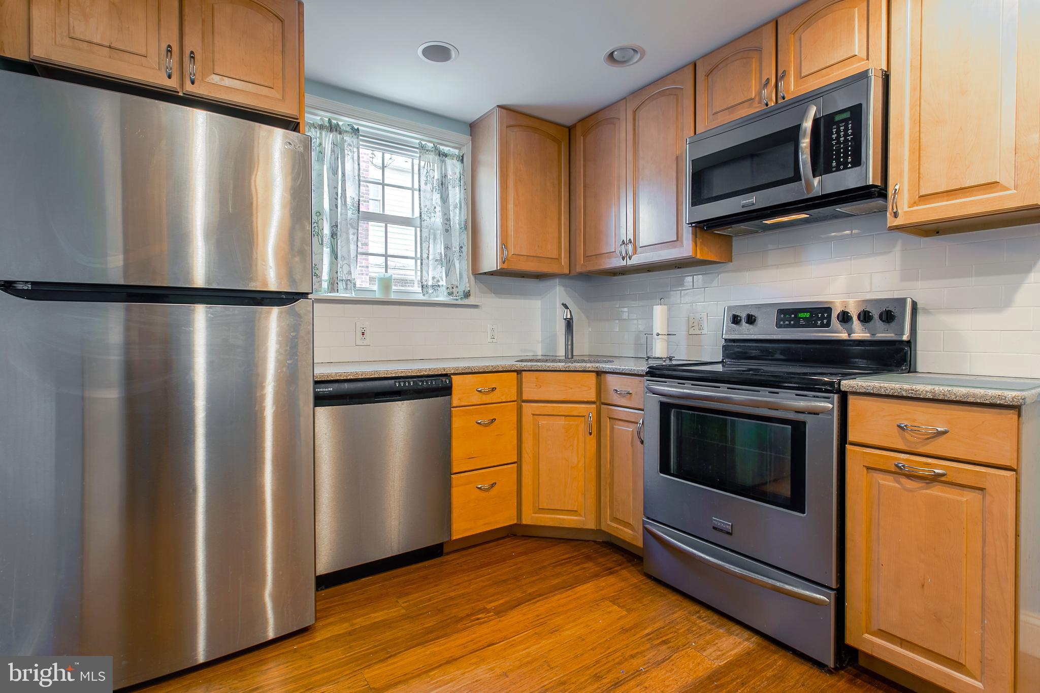305 Colfax Road Havertown, PA 19083 - Photo 8 of 30
