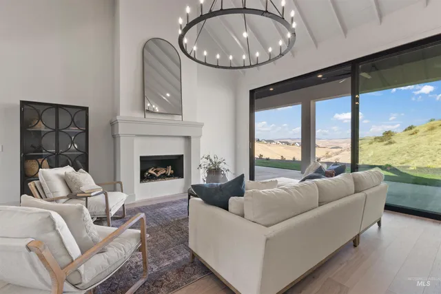 $1,699,777 | 10968 North Elk Ridge Place, Boise, ID 83714