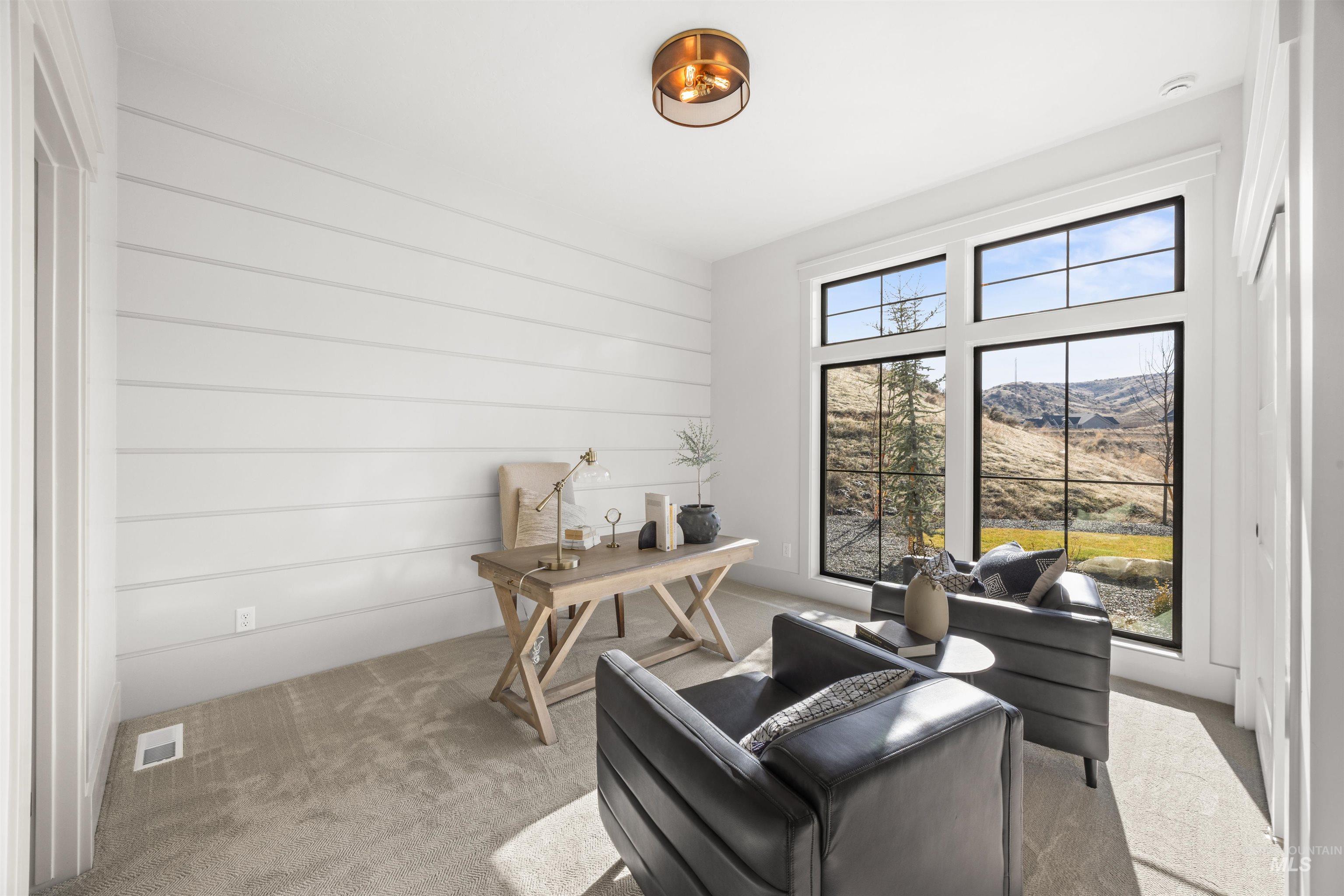 10968 North Elk Ridge Place Boise, ID 83714 - Photo 35 of 49 Carpeted office space featuring a mountain view