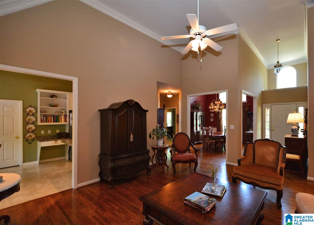 304 Grande View Trail Alabaster, AL 35114 - Photo 2 of 48