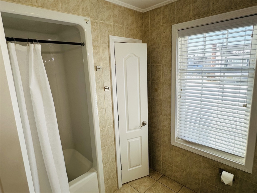 115 River Road Somerset, MA 02725 - Photo 17 of 32