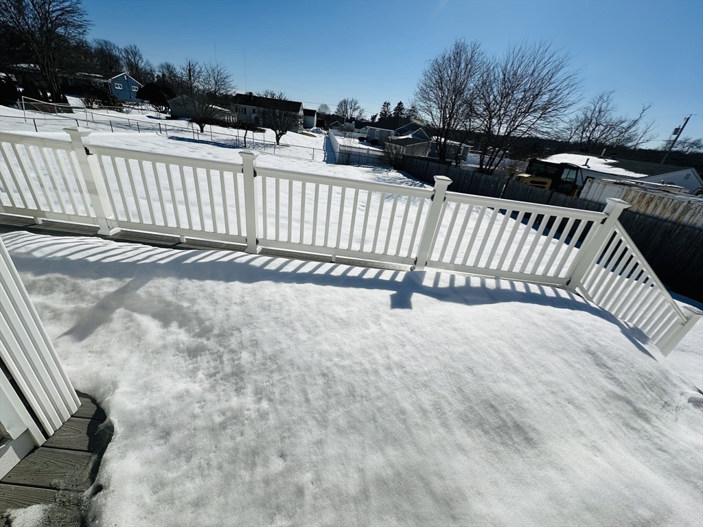 115 River Road Somerset, MA 02725 - Photo 29 of 32