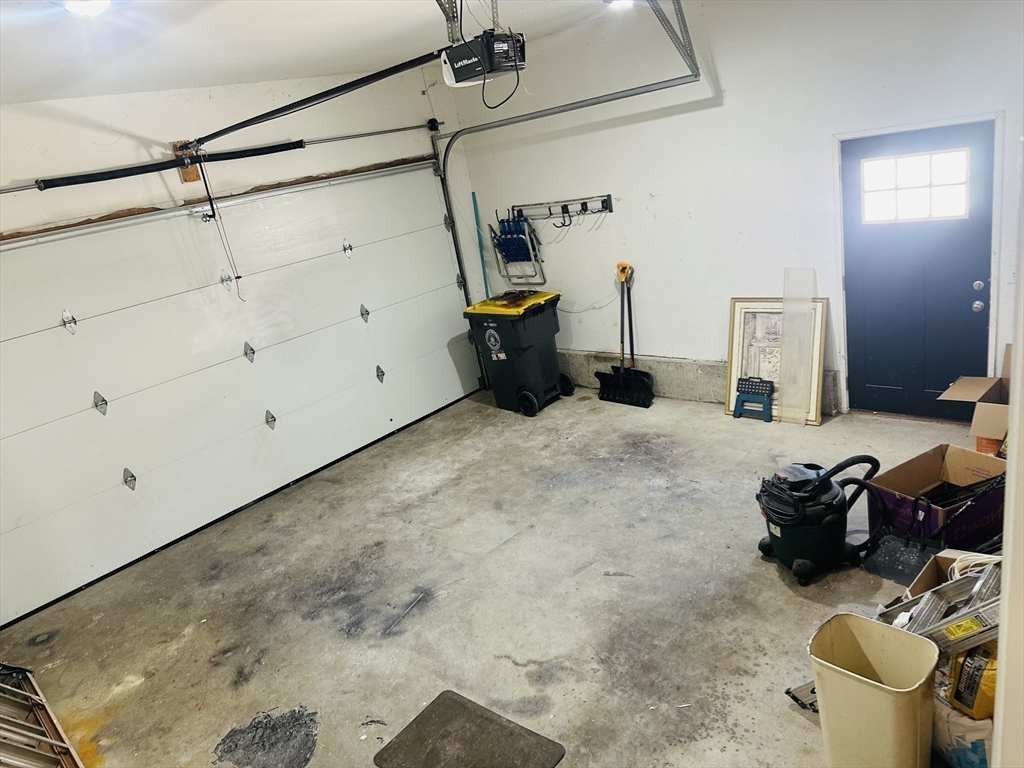 115 River Road Somerset, MA 02725 - Photo 30 of 32