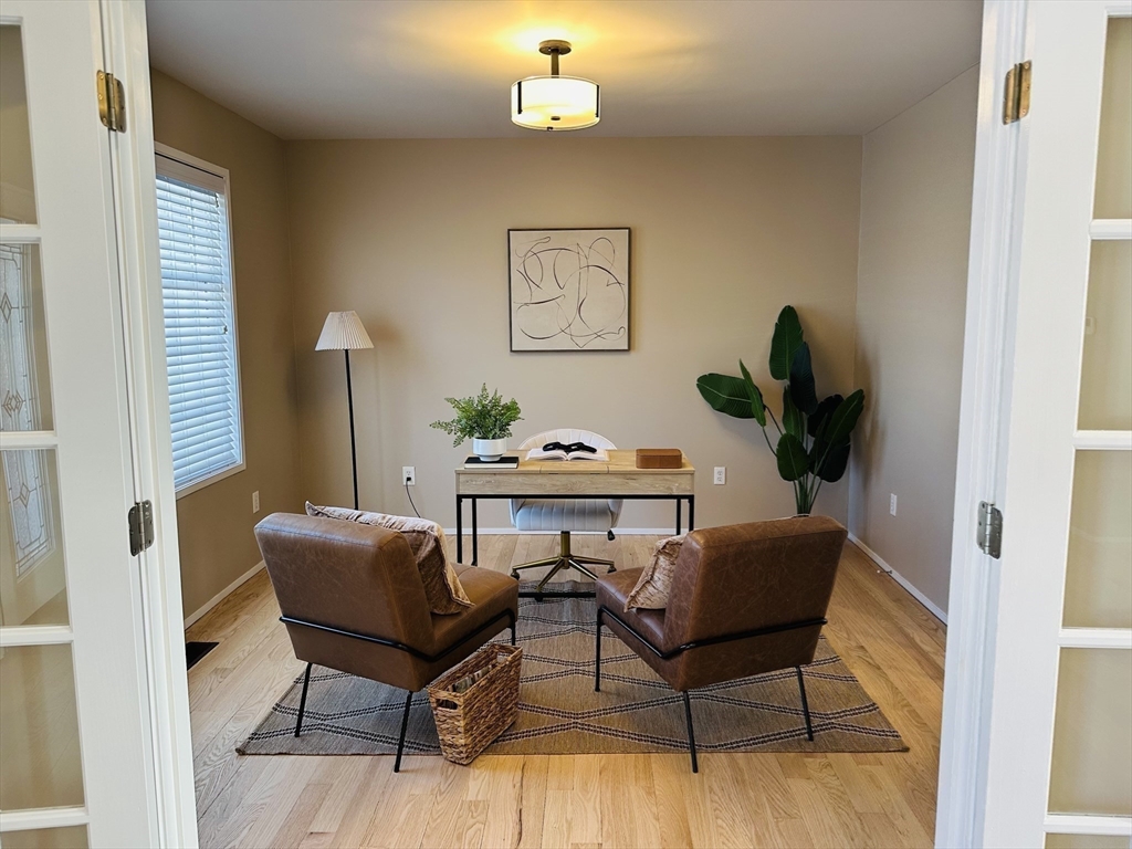 115 River Road Somerset, MA 02725 - Photo 8 of 32