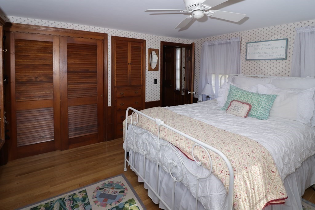 29 Whitewood Road Milford, MA 01757 - Photo 21 of 40 Gallery Image 21