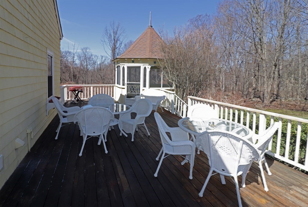 29 Whitewood Road Milford, MA 01757 - Photo 36 of 40 Gallery Image 36
