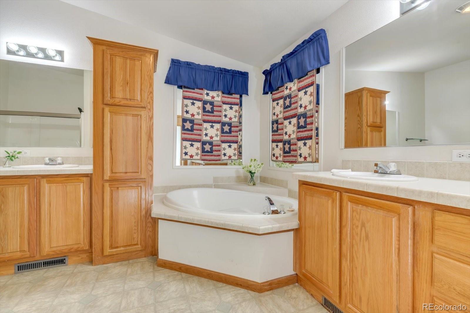 9049 Rampart Street Denver, CO 80260 - Photo 16 of 32