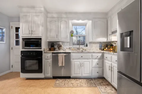 $729,000 | 43 Westover Parkway, Norwood, MA 02062